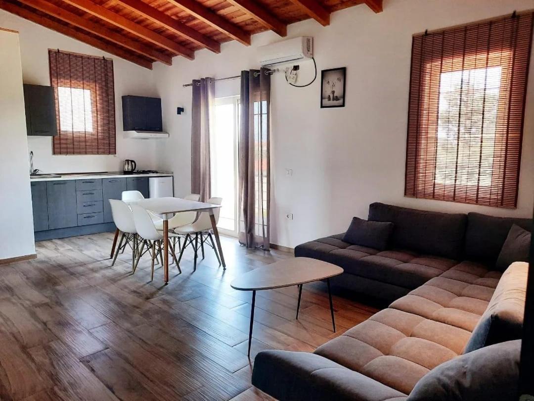 Apartments Alavana Velipojë Екстериор снимка